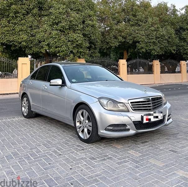 Mercedes-Benz C200 2013 0