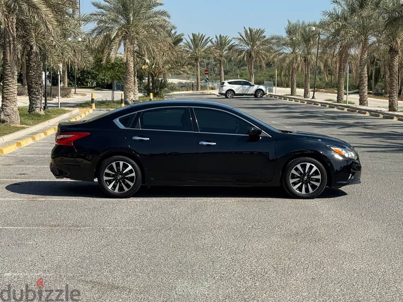 Nissan Altima 2016 black 2