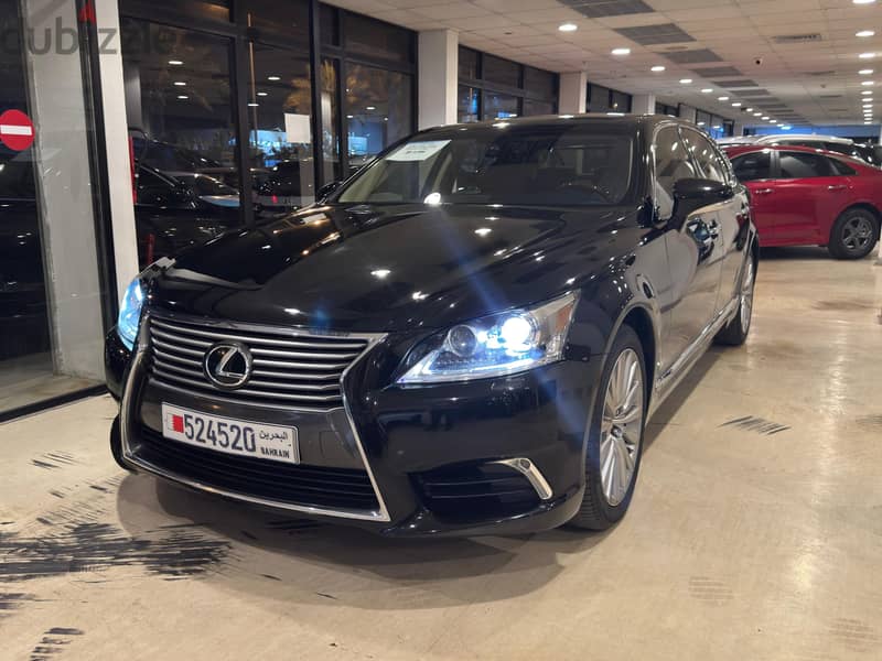 Lexus LS 460 2015 0