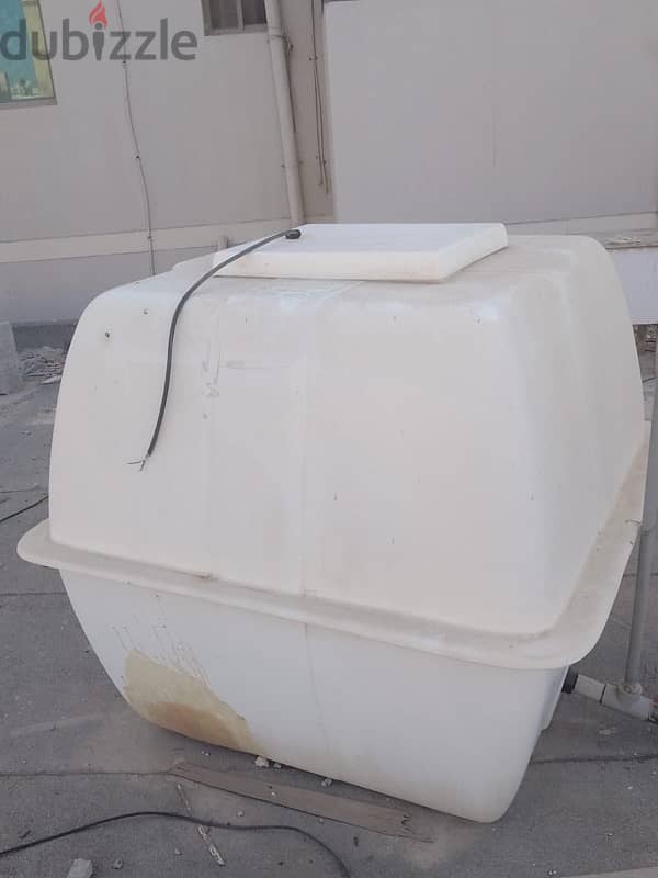 water tank for sale only whatsApp call +973 33805434 3