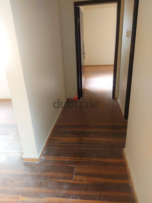 For rent 3 bedrooms flat in Muharraq 2