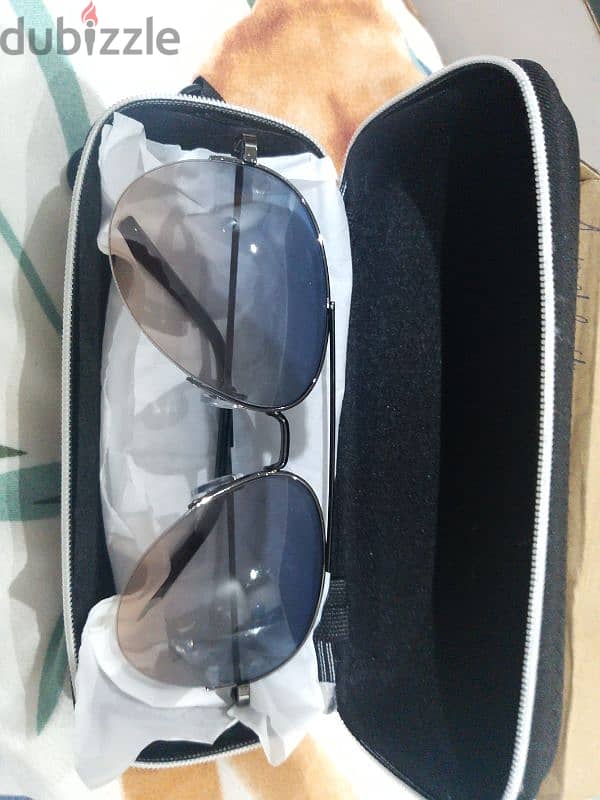 women sunglasses are available 1