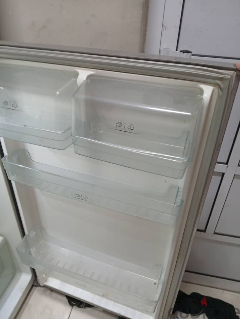 Refrigerator 5