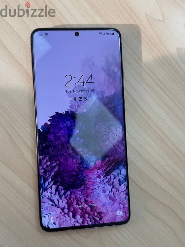 Samsung S20 Plus 5G 12gb ram 128gb Dynamic AMOLED 120hz 5