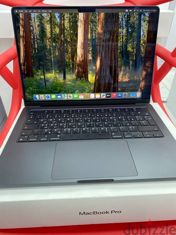 Used MacBook Pro 14inch M3 Pro 18GB 512GB 7