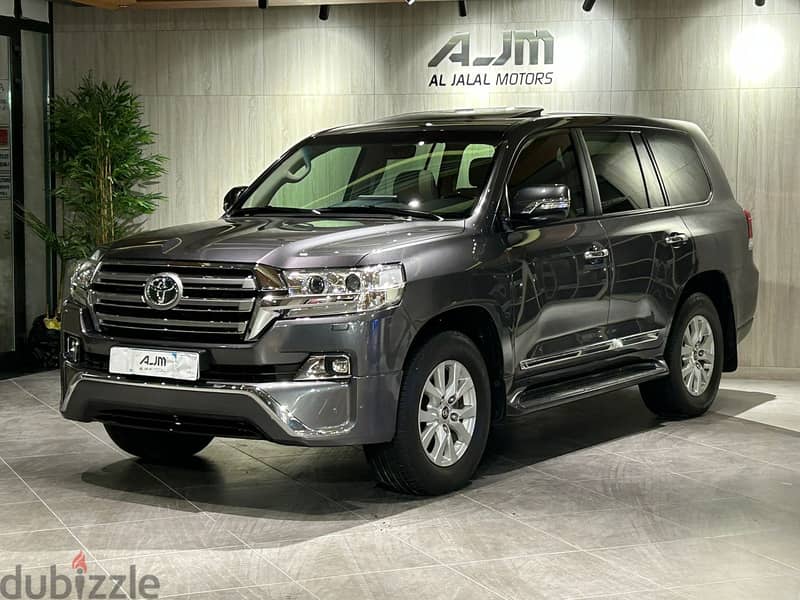 TOYOTA LAND CRUISER GXR V8 MODEL 2018 FOR SALE 0