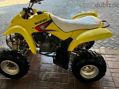 four weel suzuki 250