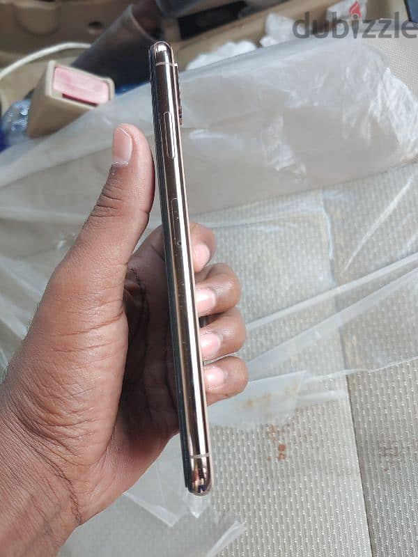 Xs max In very excellent condition, 64 GB, The battery is replaced 2