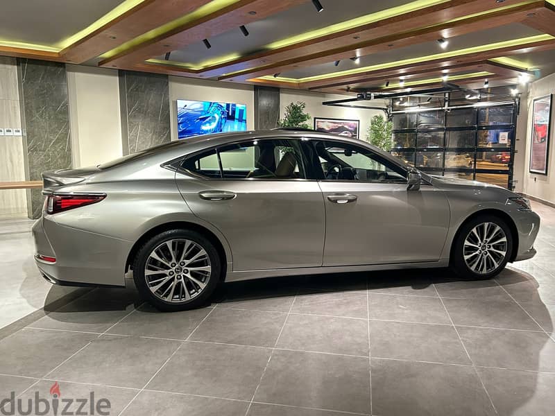 Lexus ES 350 MODEL  2019 FOR SALE 7