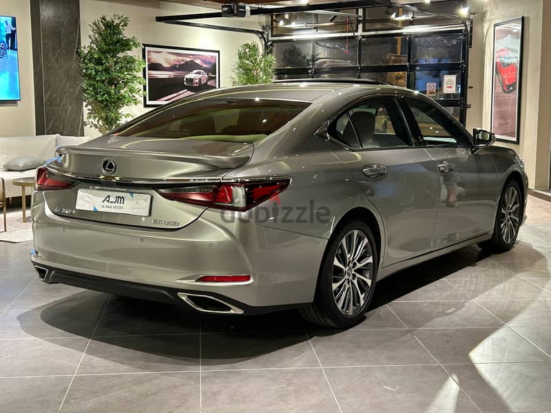 Lexus ES 350 MODEL  2019 FOR SALE 10