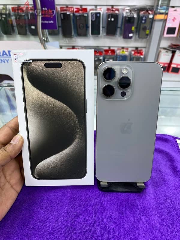 iPhone 15 pro max under warranty 0