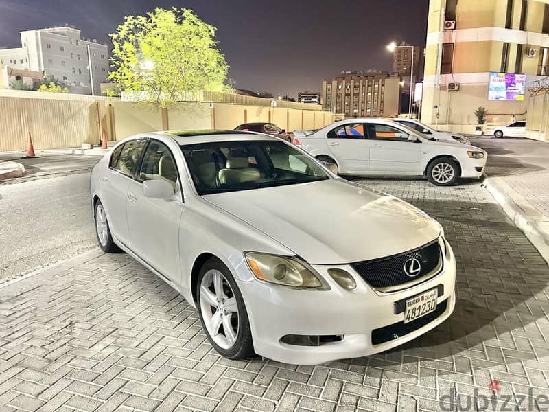 Lexus GS 300 clean car 0