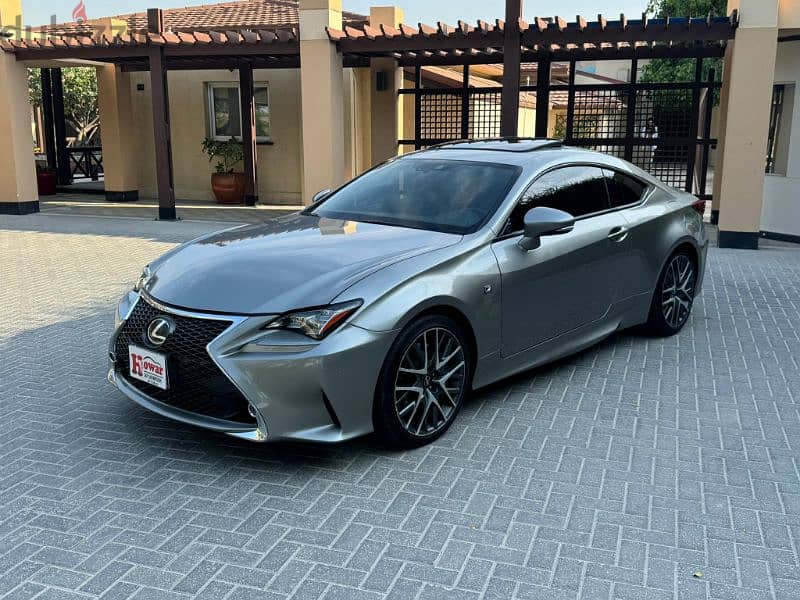 2016 model Lexus RC 350 0