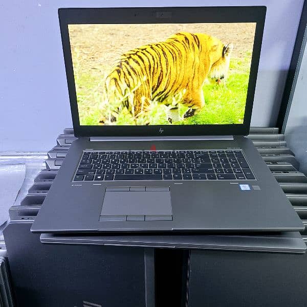 HP ZBook 17  Core i5-8th Gen 0