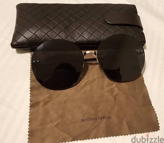 Bottega Veneta - 100% ORIGINAL!! Luxury, Elegant and Stylish 0