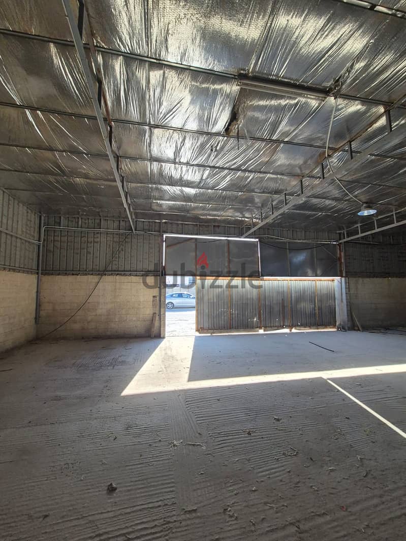 800sqm Warehouse for rent in askar 1