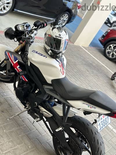 Triumph Street Triple