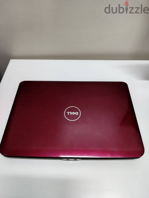 لابتوب dell  نظيف وسريع ولونه مميز 8