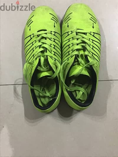 Football Shoes/Cleets