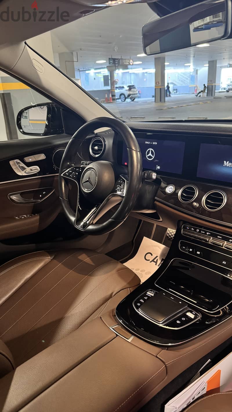 Mercedes-Benz E300 2022 10