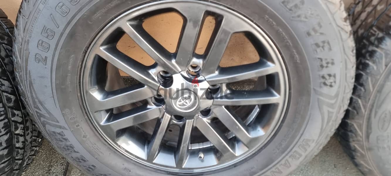 Al, RIM+Tyre, R-17, GoodYear 265/65/R17, with TPMS. Fortuner 2019 5