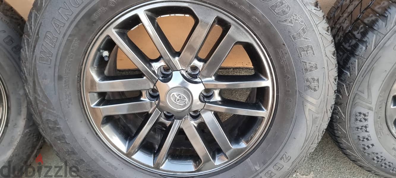 Al, RIM+Tyre, R-17, GoodYear 265/65/R17, with TPMS. Fortuner 2019 6