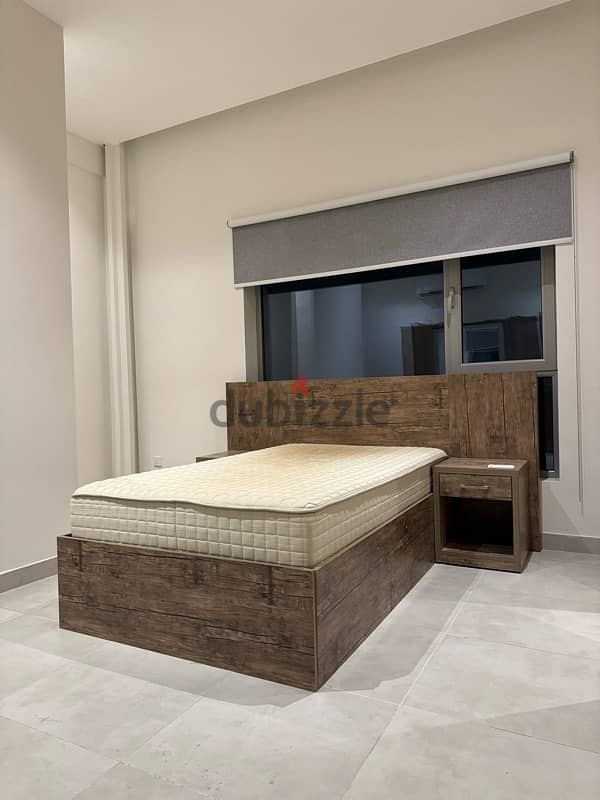 (200*130) bed with matress and two side tables 0