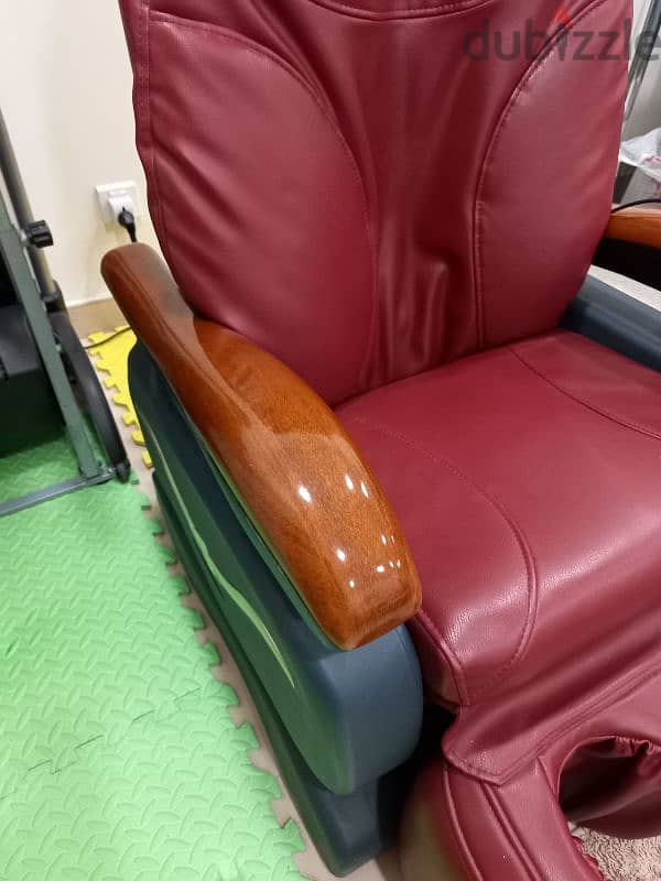 full massage chair 4