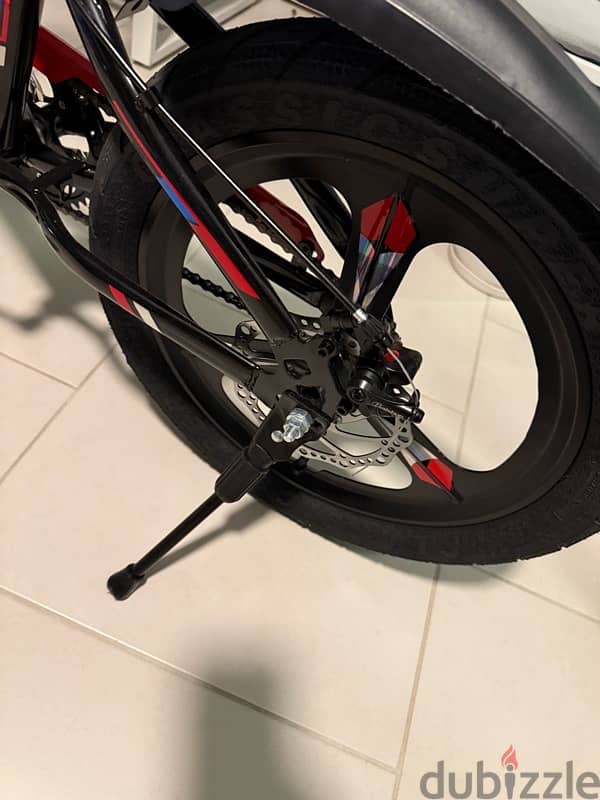 Brand New 18 inch kids bike 2