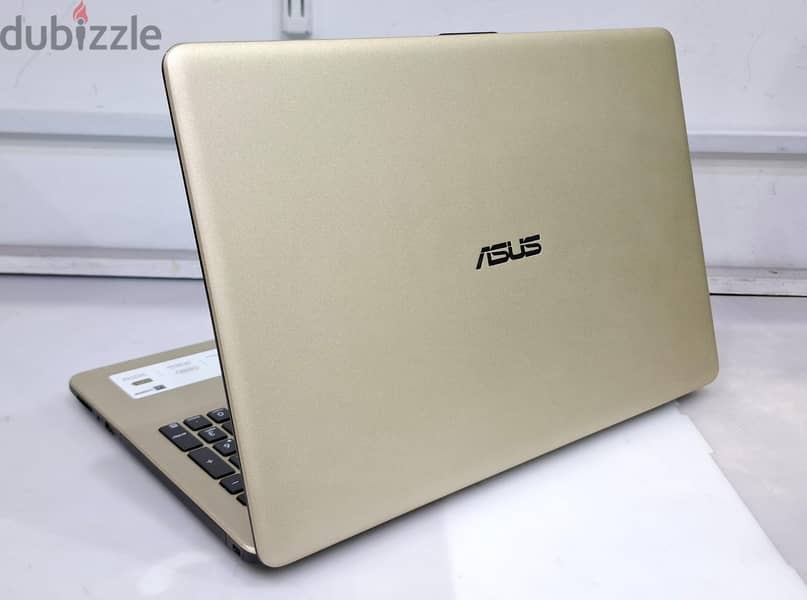 Blessed Friday ASUS VivoBook i7 8th Gen Laptop NVidia 4GB GPU 16GB RAM 7