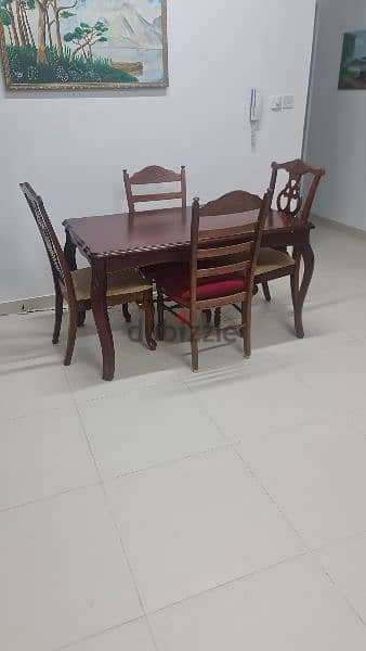 Dining table for sale 2