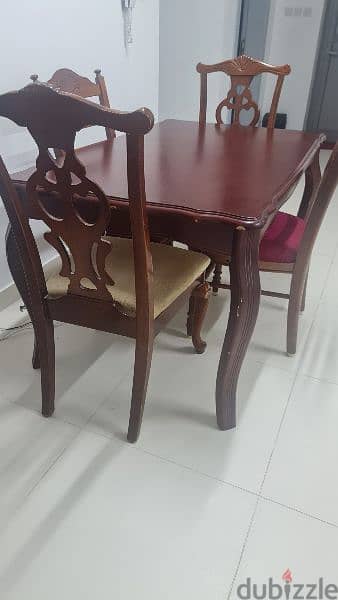 Dining table for sale 3