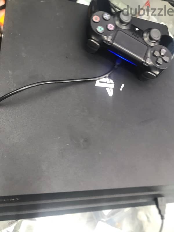 PS4 PRO 1TB 2