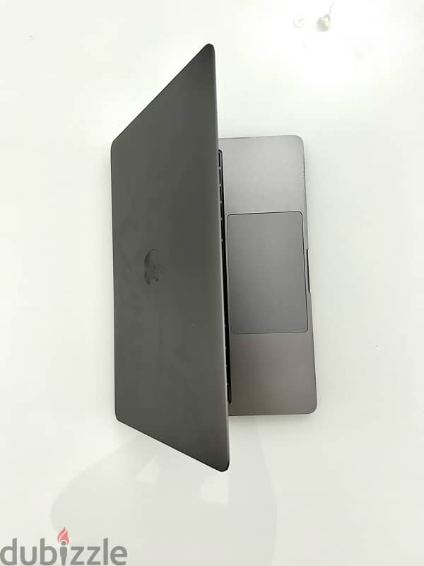 MacBook Pro 13.3” M1 chip-2021-space grey-256 ssd-FOR URGENT SALE 5