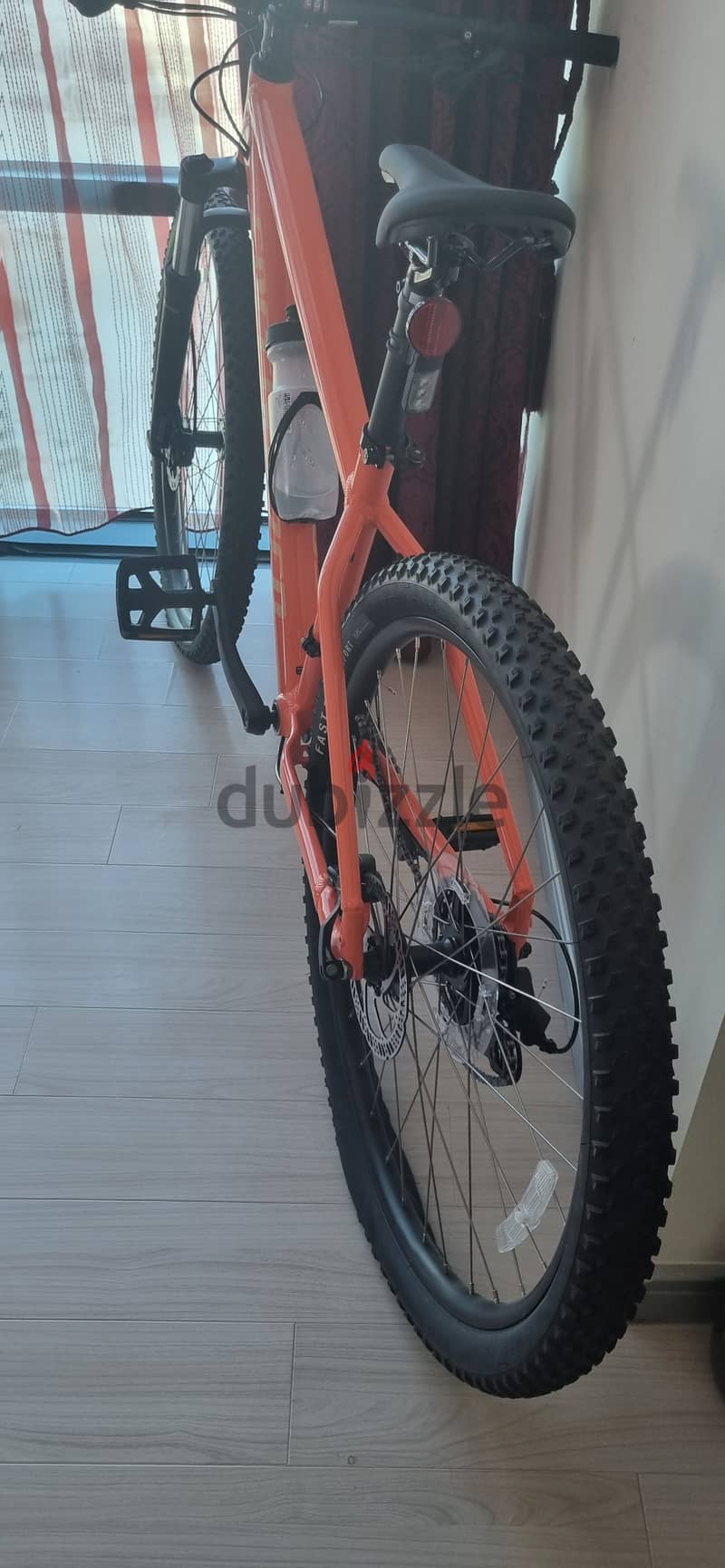 Specialised bicycle - rockhopper 5 blaze - 2024 4