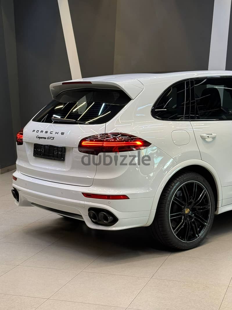 Porsche Cayenne GTS 2016 4