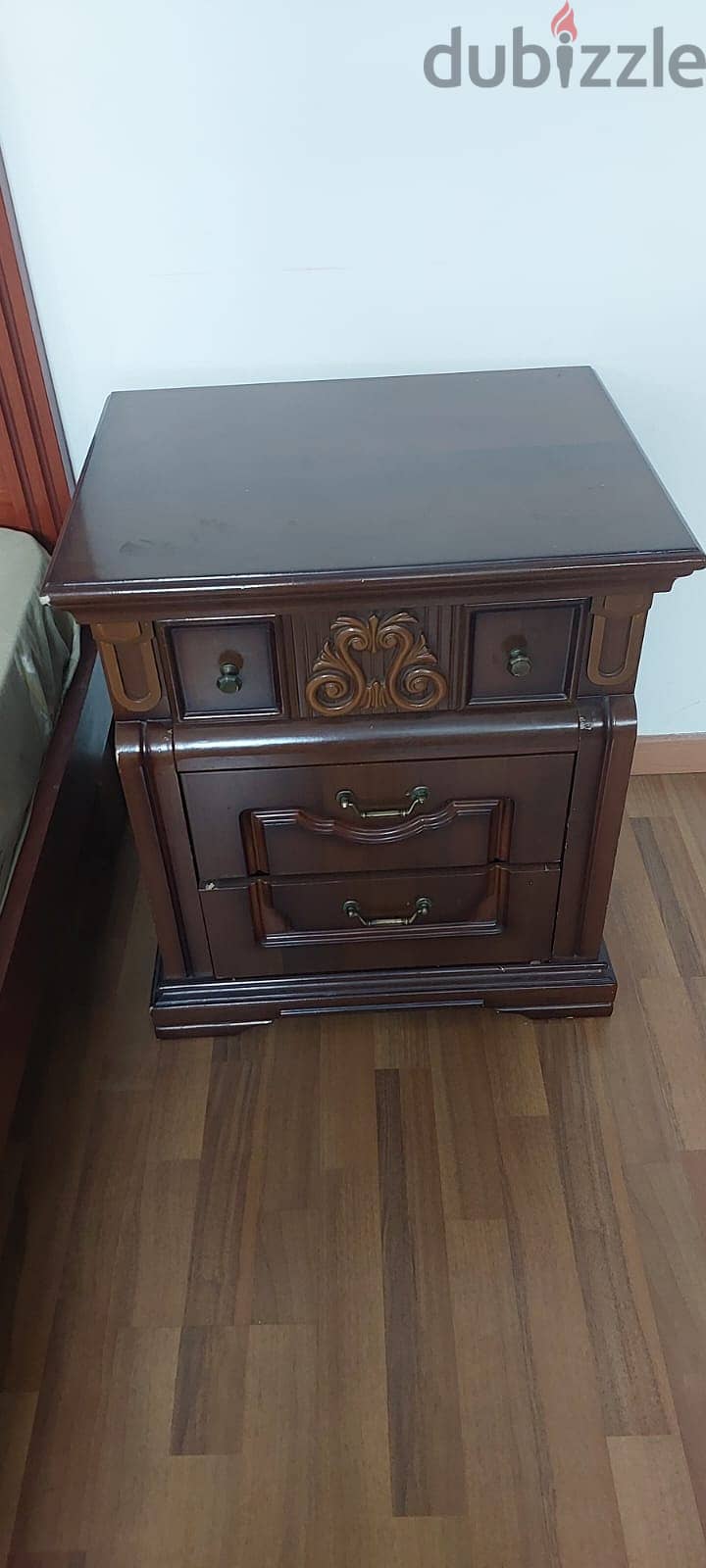 2similar full bedroom sets for sell 3