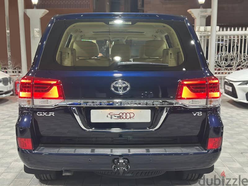 Toyota Land Cruiser 2016 11