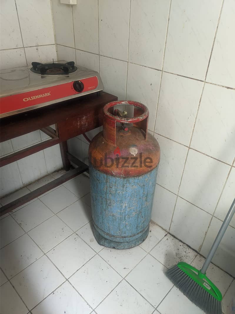 Gas Stove With Gas Cylinder  BHD 25, 2