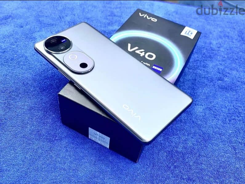 vivo v40 5g 12+12gb 512gb new 215bd only box open now 180bd ull box 1