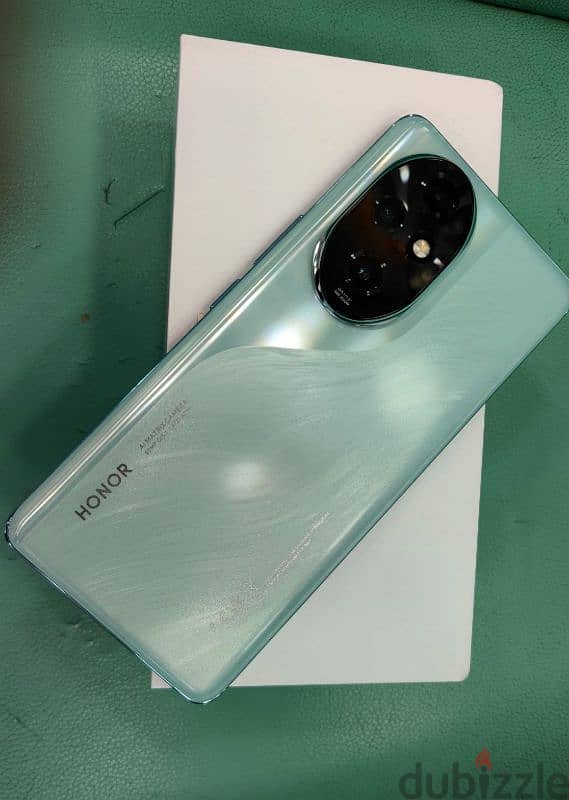 honor 200 pro new just activated few days untouched condition 0