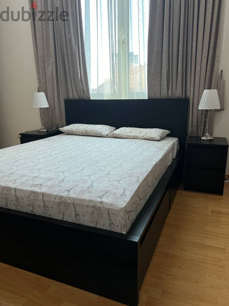 #### Bed With Mattress + 2x Side Tables #### 2