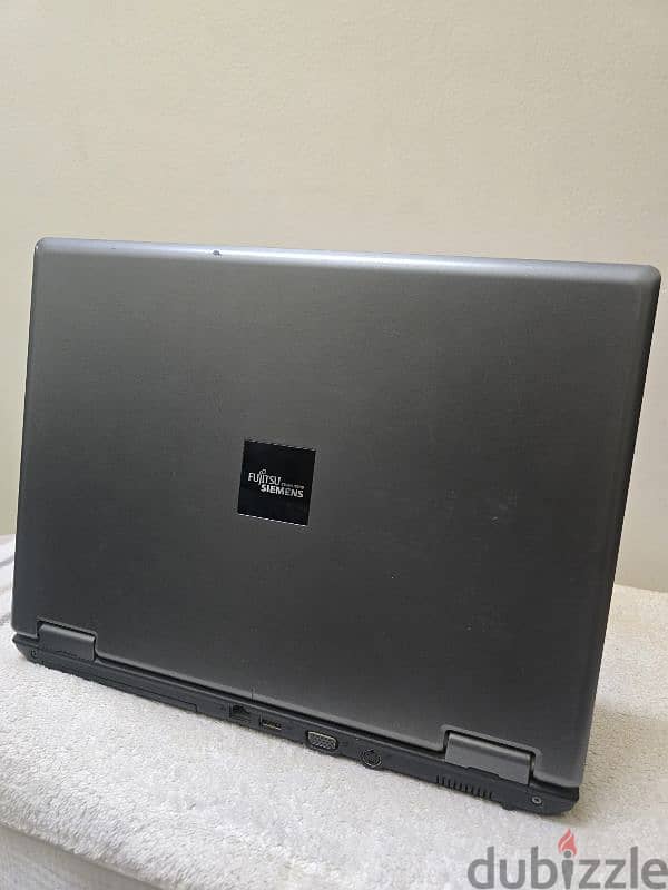 Fujitsu Siemens Esprimo Laptop for sale 2