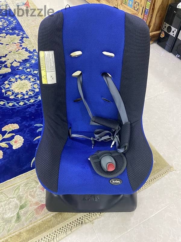 Authentic Juniors Baby Car Seat 9/10 Condition 1