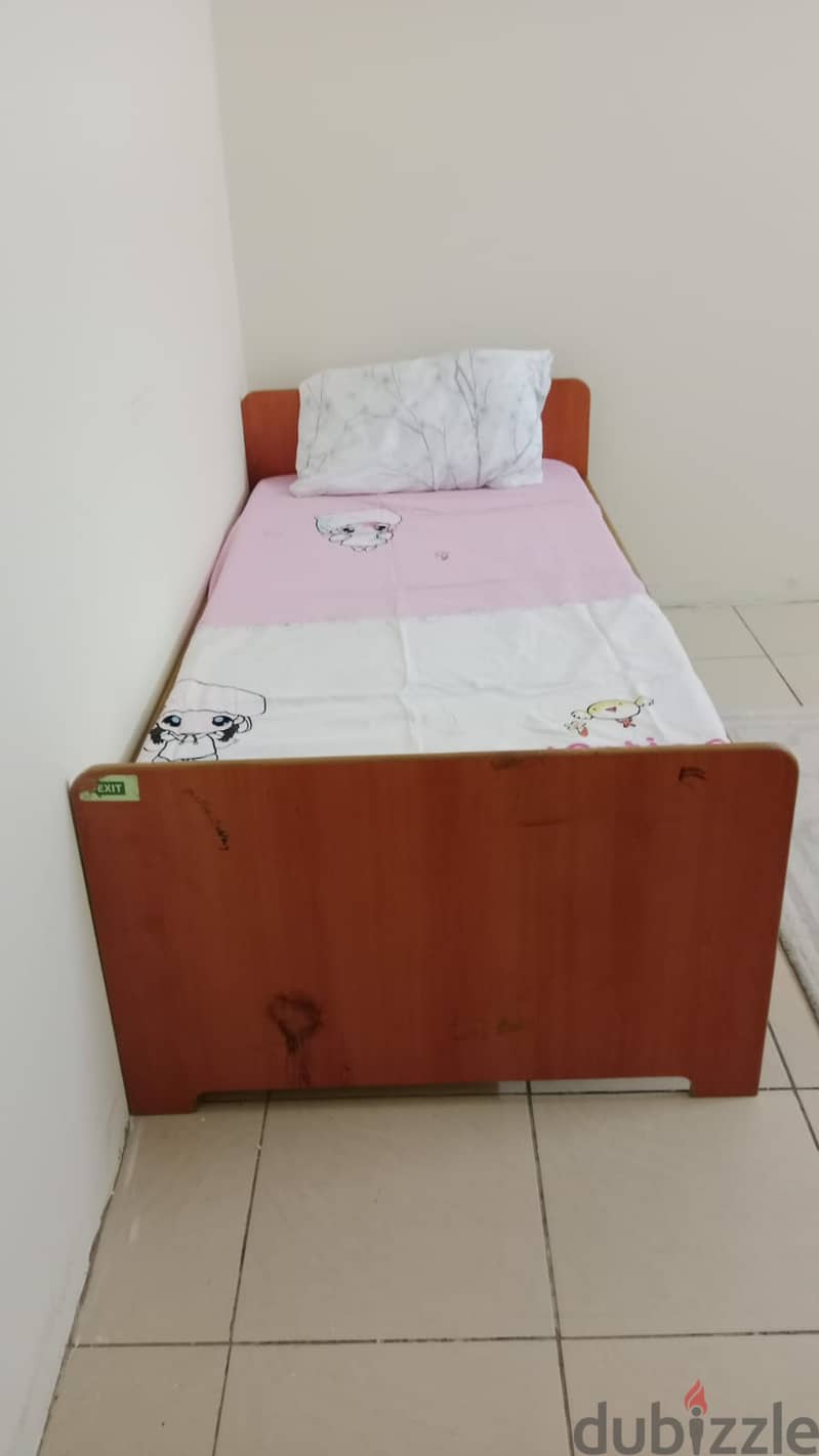 Bed Space Available for bachelors in Gudaibiya Opposite lulu, nesto 8