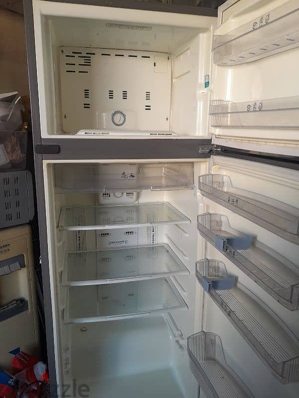 frige for sale new condition 3