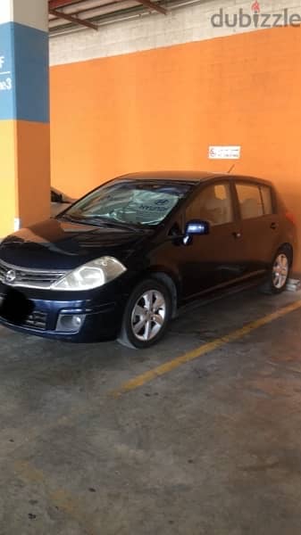 Nissan Tiida 2011 1