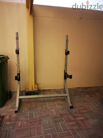 benchpress stand