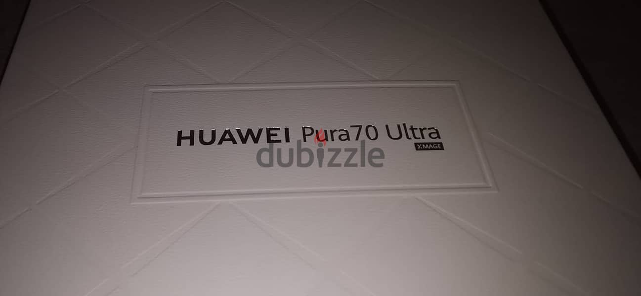 Huawei PURA 70 Ultra - Green Color 1