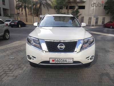 Nissan Pathfinder 2015 SUV